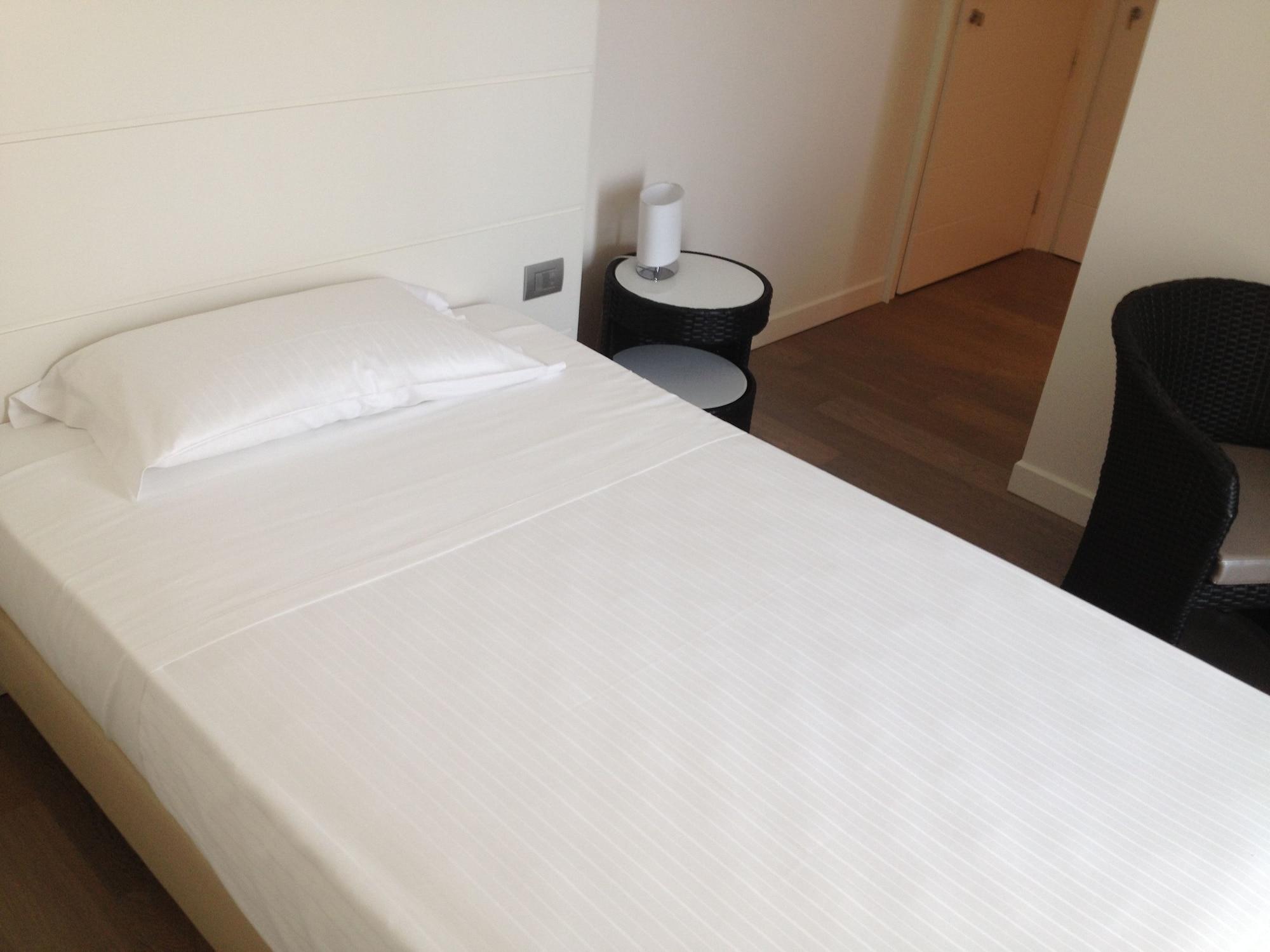 Tag Hotel Fano Esterno foto
