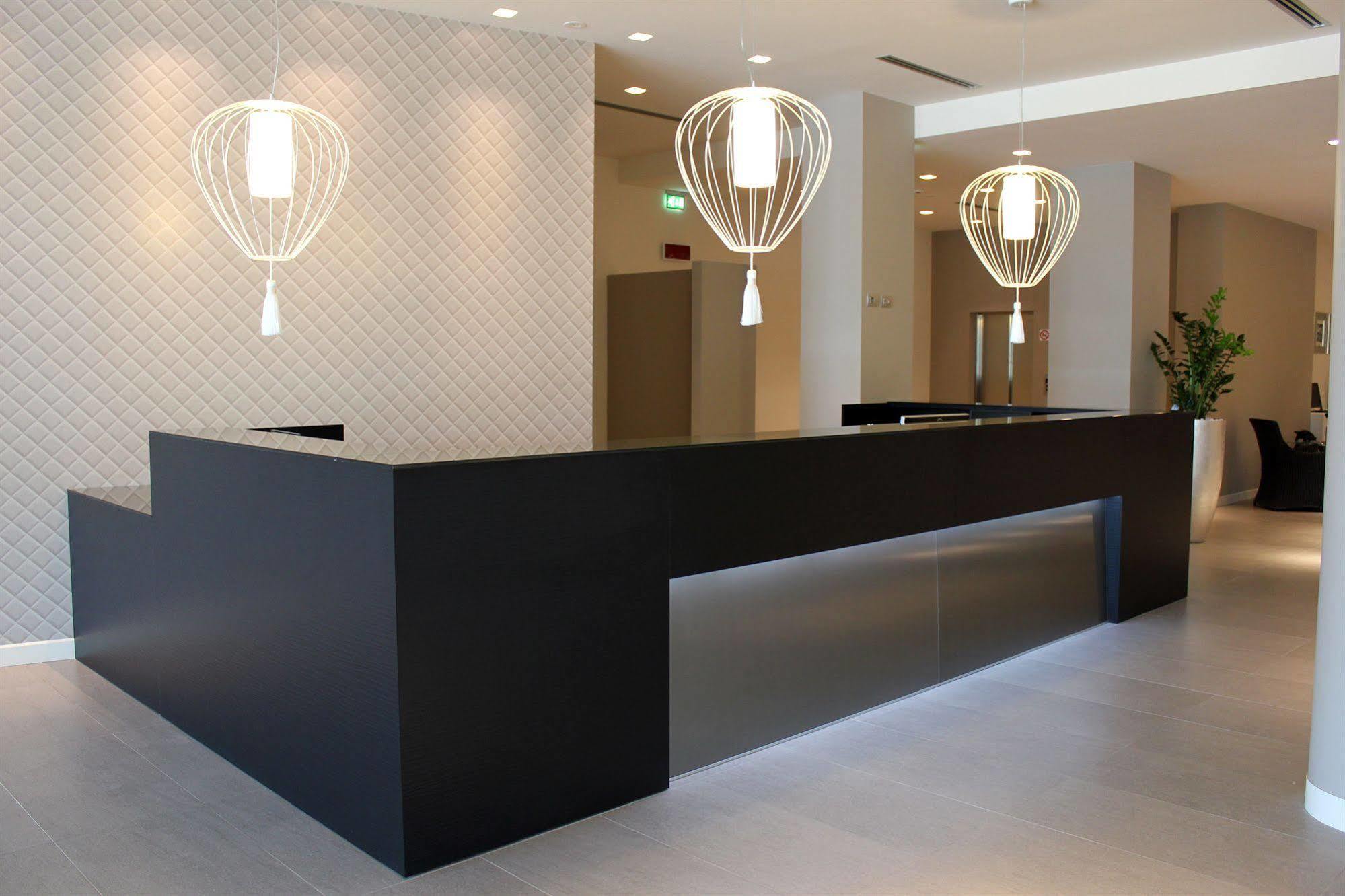 Tag Hotel Fano Esterno foto